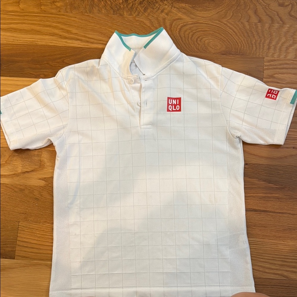 Uniqlo White Polo Shirt Classic Cotton Design